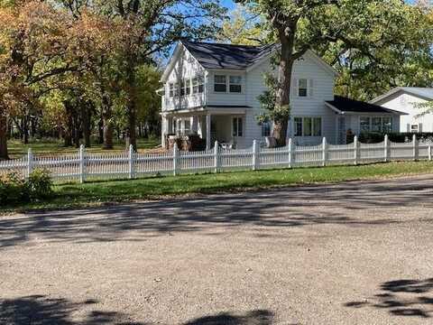 540 North Street, Green Lake, WI 54941