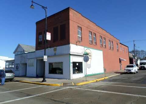 320 - 322 Superior Avenue, Tomah, WI 54660