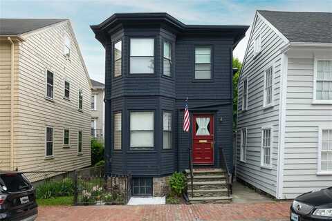 7 Division Street, Newport, RI 02840