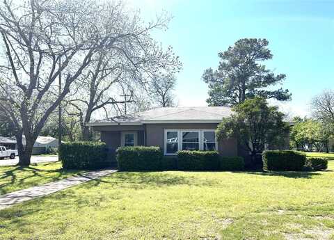 714 Forrest Avenue, Cleburne, TX 76033