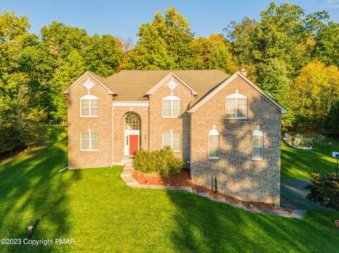 202 Saddle Creek Drive, Mount Bethel, PA 18343