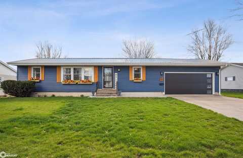 139 Maple Drive, Mediapolis, IA 52637