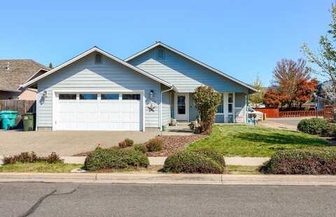 2675 Esther Lane, Grants Pass, OR 97527