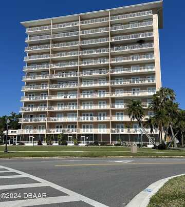 404 S Beach Street, Daytona Beach, FL 32114