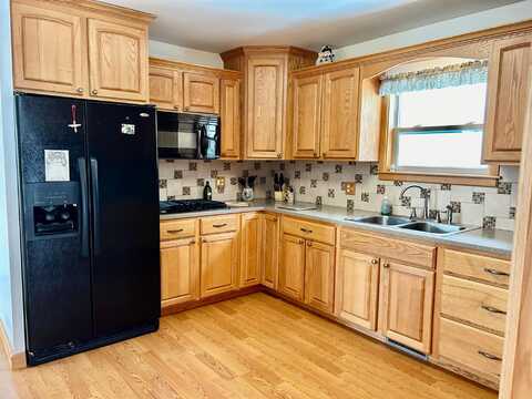 4451 HWY 55, Crandon, WI 54520