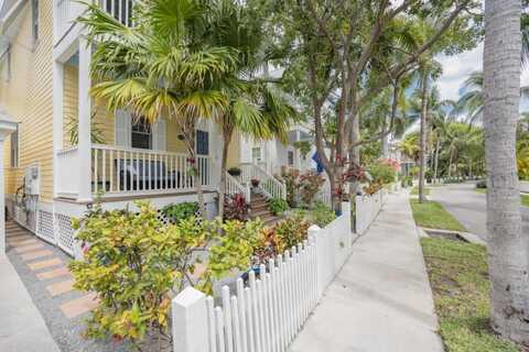 221 GOLF CLUB DR., Key West, FL 33040