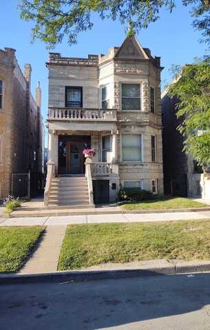 4024 W Cermak Road, Chicago, IL 60623