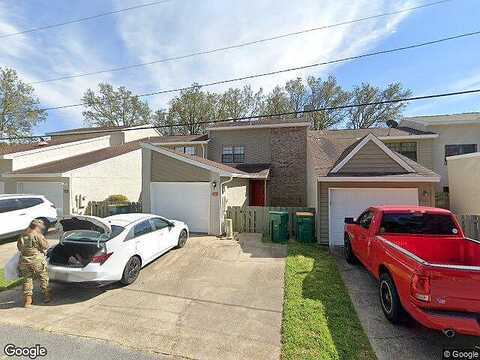 5Th, SHALIMAR, FL 32579