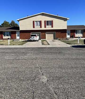 39 & 41 15TH ST, Wheatland, WY 82201