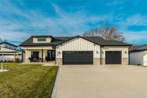 985 Roman Road, Waukee, IA 50263