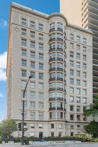 1200 N Lake Shore Drive, Chicago, IL 60610