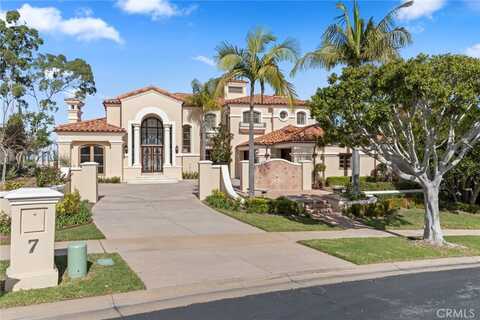 7 Seahaven, Newport Coast, CA 92657