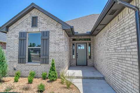 4604 Bermuda Drive, Mustang, OK 73064