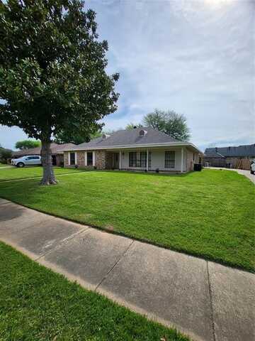 1521 Whitehall, Shreveport, LA 71105