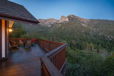 24740 Pioneer Road, Idyllwild, CA 92549