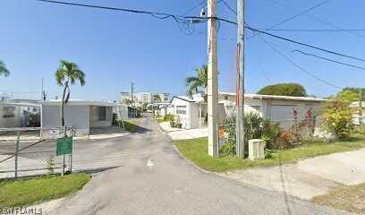 19281 San Carlos Boulevard, FORT MYERS BEACH, FL 33931