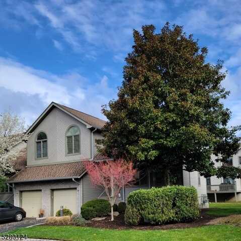 306 Cedar Ct, Norwood Boro, NJ 07648