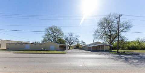 400 N COLORADO Street, Coleman, TX 76834