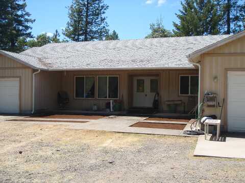 20850 Antioch Road, White City, OR 97503