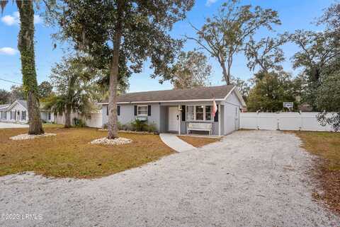 913 Belleview Circle W, Beaufort, SC 29902