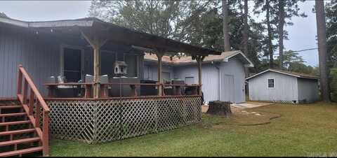 303 Berg Avenue, Camden, AR 71701