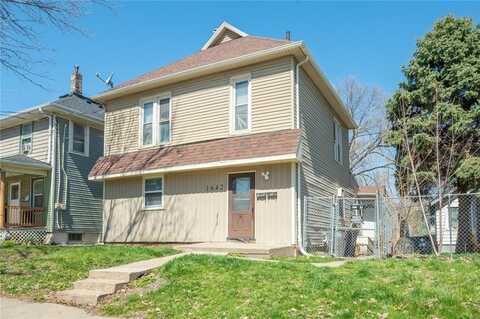 1642 E Grand Avenue, Des Moines, IA 50316