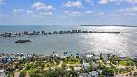 946 San Carlos Drive, FORT MYERS BEACH, FL 33931