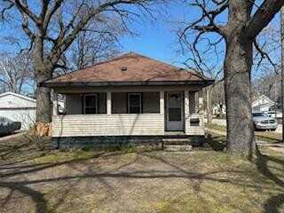 32 Crescent Avenue, Muskegon Heights, MI 49444