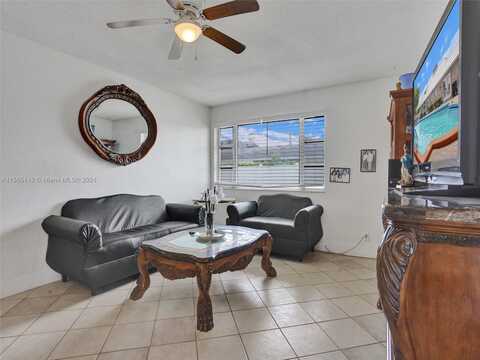 418 S Cypress Rd, Pompano Beach, FL 33060