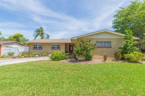 8310 ARCHWOOD CIRCLE, TAMPA, FL 33615