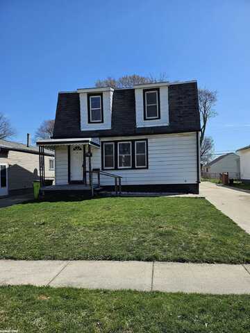 23040 Shakespeare, Eastpointe, MI 48021