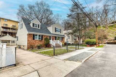 61 N Linwood N Road, Port Washington, NY 11050