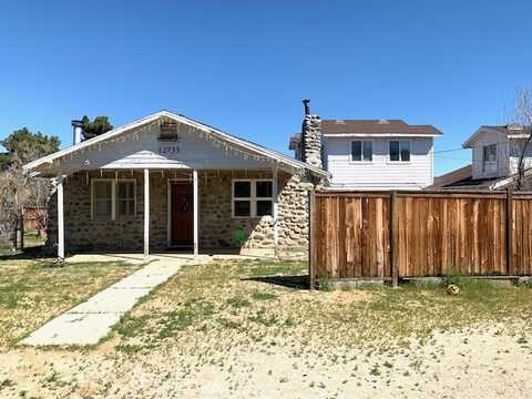 12753 E Avenue W, Pearblossom, CA 93553