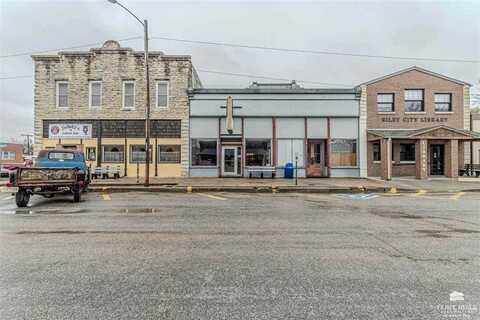 117 & 119 South Broadway Street, Riley, KS 66531