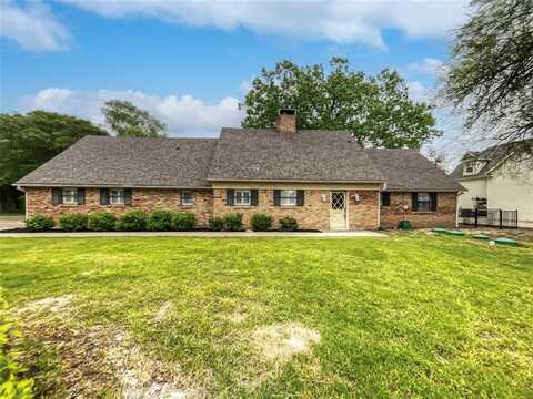 2 Meadowcreek Drive, Melissa, TX 75454