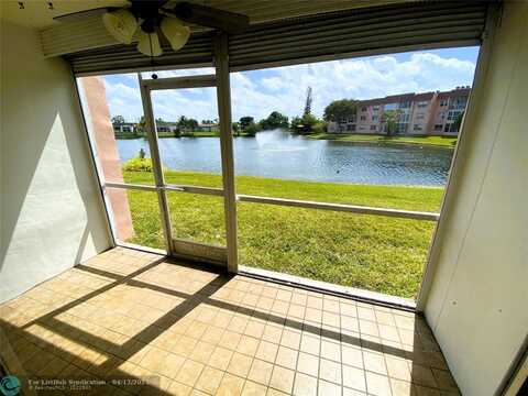 9420 Sunrise Lakes Blvd, Sunrise, FL 33322