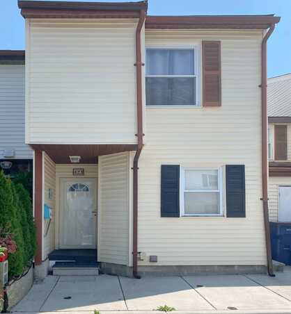 423 Berkshire Dr, Ventnor City, NJ 08406