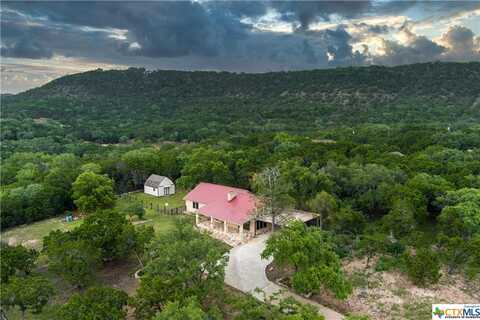 1143 Flaman Road, Canyon Lake, TX 78133