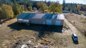 640 Lake Shore Drive, Selma, OR 97538