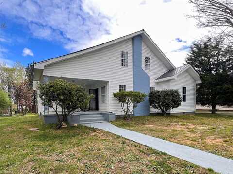 719 1st Rainbow Street, Lexington, NC 27295