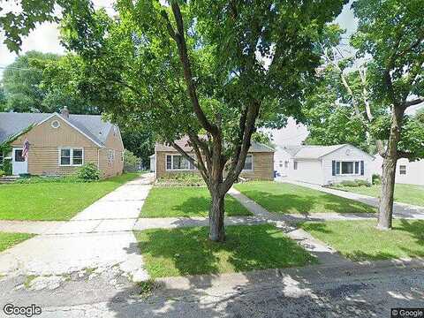 27Th, ROCKFORD, IL 61108