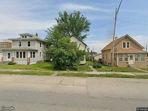 17Th, EAST MOLINE, IL 61244