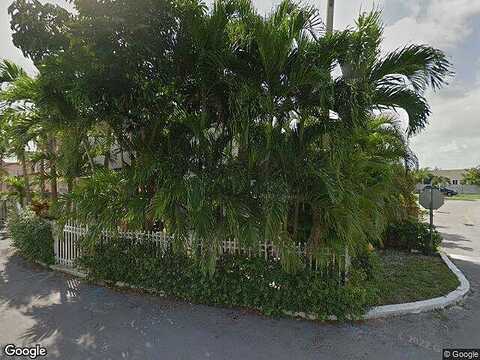 99Th, HIALEAH GARDENS, FL 33016