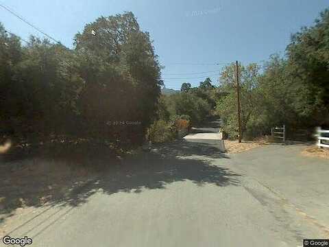 Pine Ln, CLAYTON, CA 94517