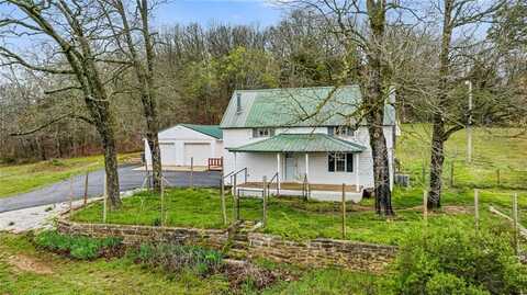 20618 Strickler RD, West Fork, AR 72774