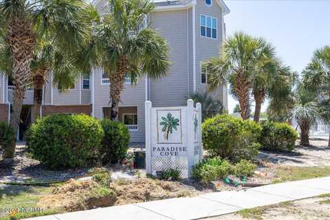 619 Spencer Farlow Drive, Carolina Beach, NC 28428