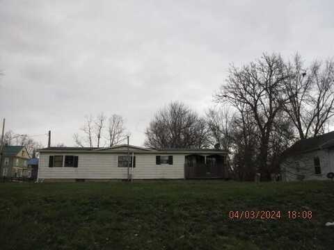 186 W Main Street, West Farmington, OH 44491