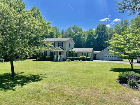 64 Manorwoods, Round Top, NY 12473