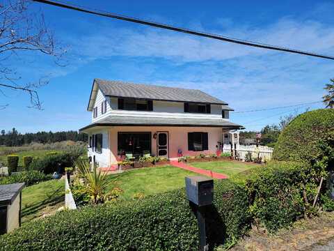 3850 Kings Valley, Crescent City, CA 95531