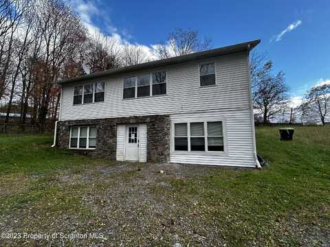 430 Hemlock Road, Waymart, PA 18472